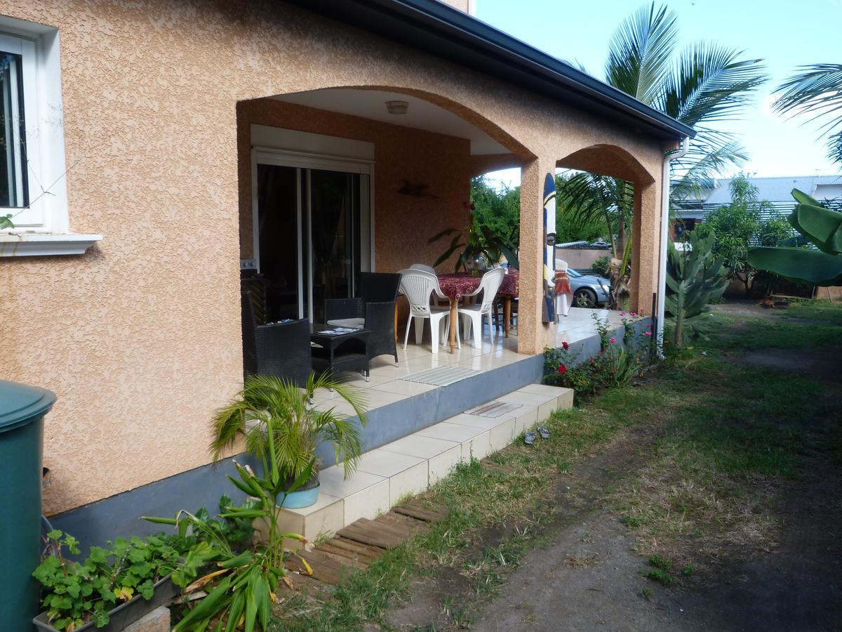 Chez Chouchou Bed and Breakfast Riviere Saint-Louis Exteriör bild