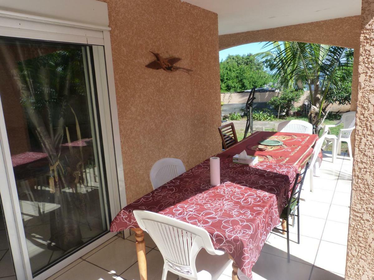 Chez Chouchou Bed and Breakfast Riviere Saint-Louis Exteriör bild